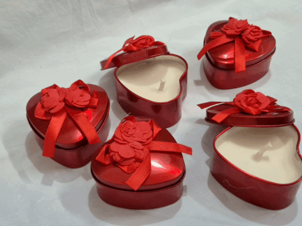 Handcrafted Heart-Shaped Tin Candle (Rose) - Image 3